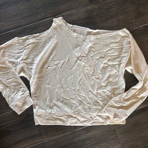 NWT Lanston Chic Off-Shoulder Cream Blouse